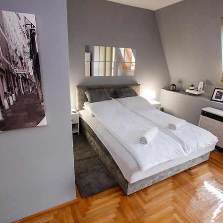 369 Apartments Суботица Экстерьер фото
